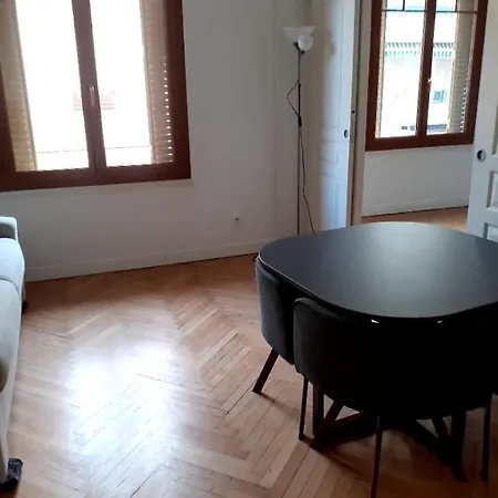 2 Pieces 4 Couchages A Proximite Des Plages Appartement